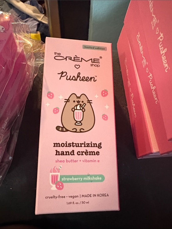 Other - Pusheen Strawberry Milkshake Moisturizing Hand Crème - Pink